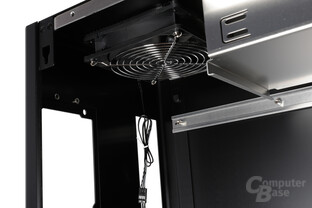 Lian Li PC-Q28 - 120-mm-Toplüfter