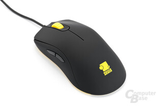 Die Zowie FK besitzt eine einheitliche Soft-Touch-Oberfläche