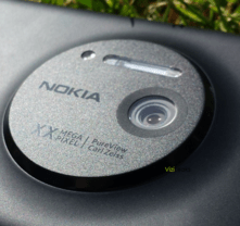 Angebliche Bilder des Nokia EOS