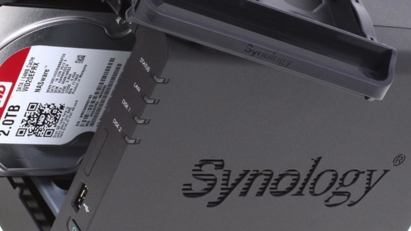Synology DiskStation DS214 im Test: Sehr schnell und schraubenlos