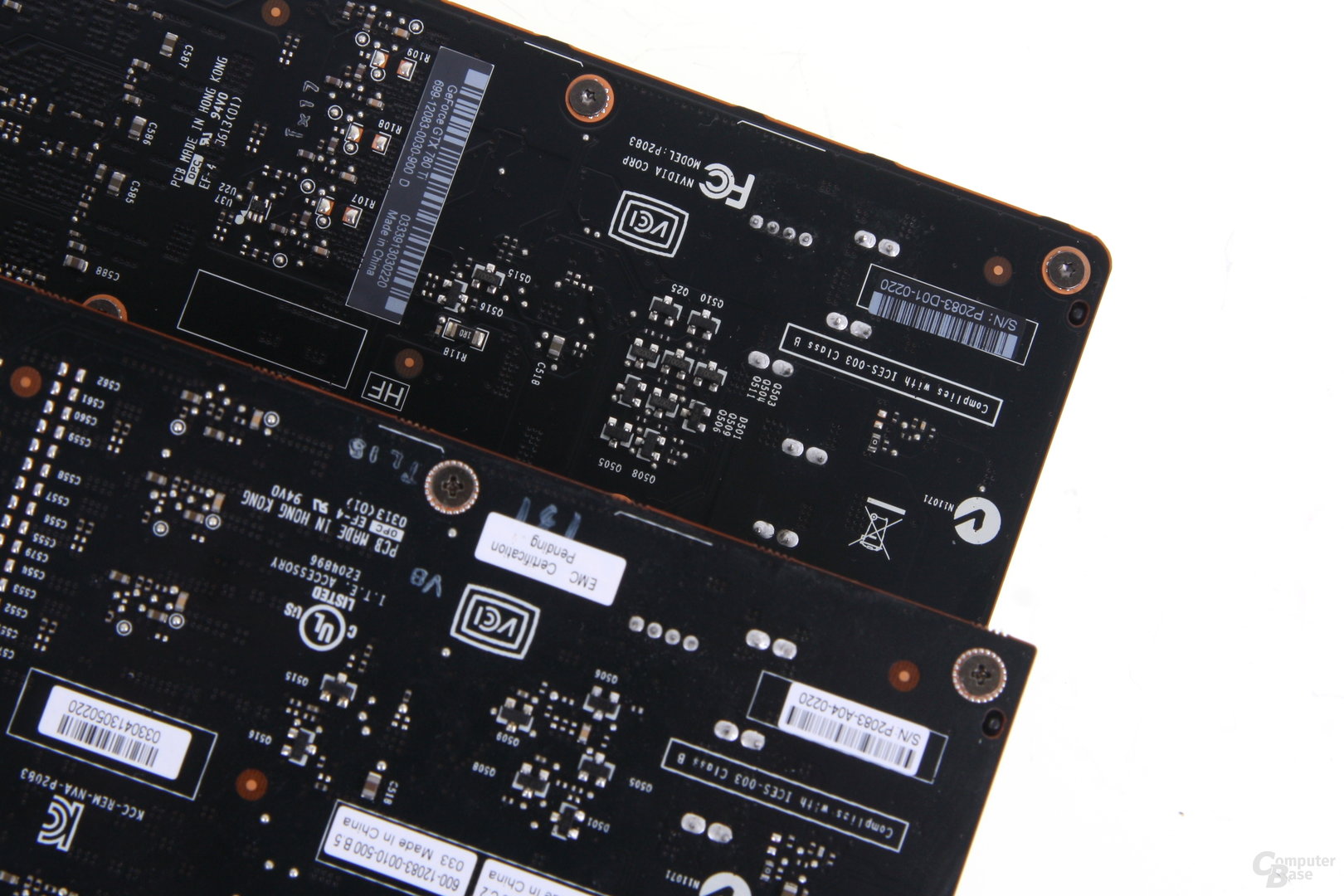 Bei der Stromversorgung weisen die PCBs Unterschiede auf