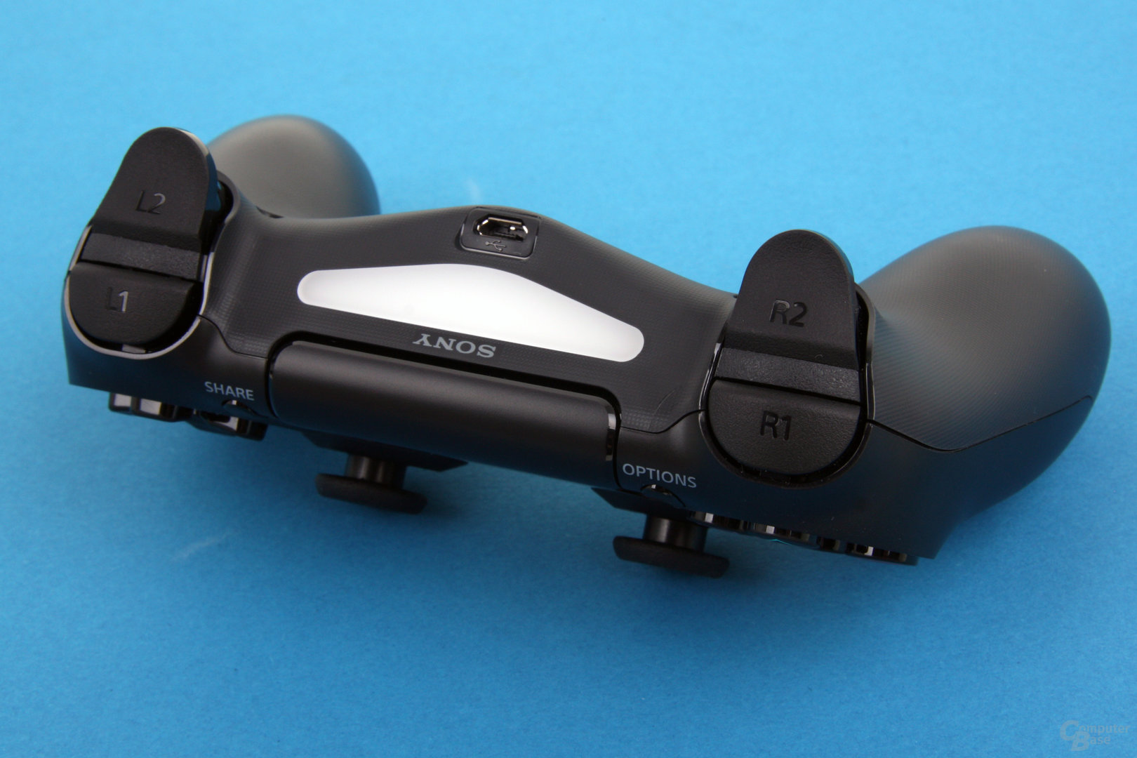 PlayStation 4: Dualshock 4 Controller