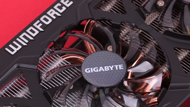 Gigabyte Radeon R9 290X im Test: Die Kraft des Windes gegen Hawaii