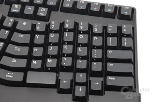 Truly Ergonomic Mechanical Keyboard Model 207