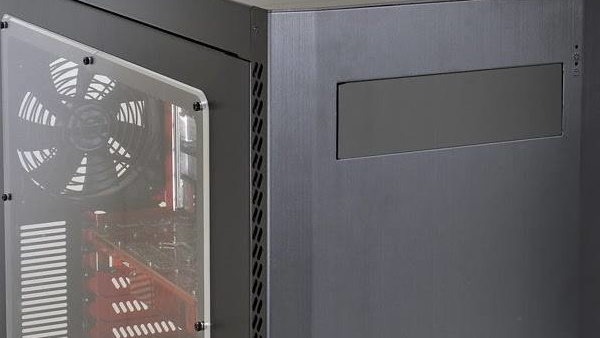 „Community-Gehäuse“ Lian Li PC-A51 fertiggestellt