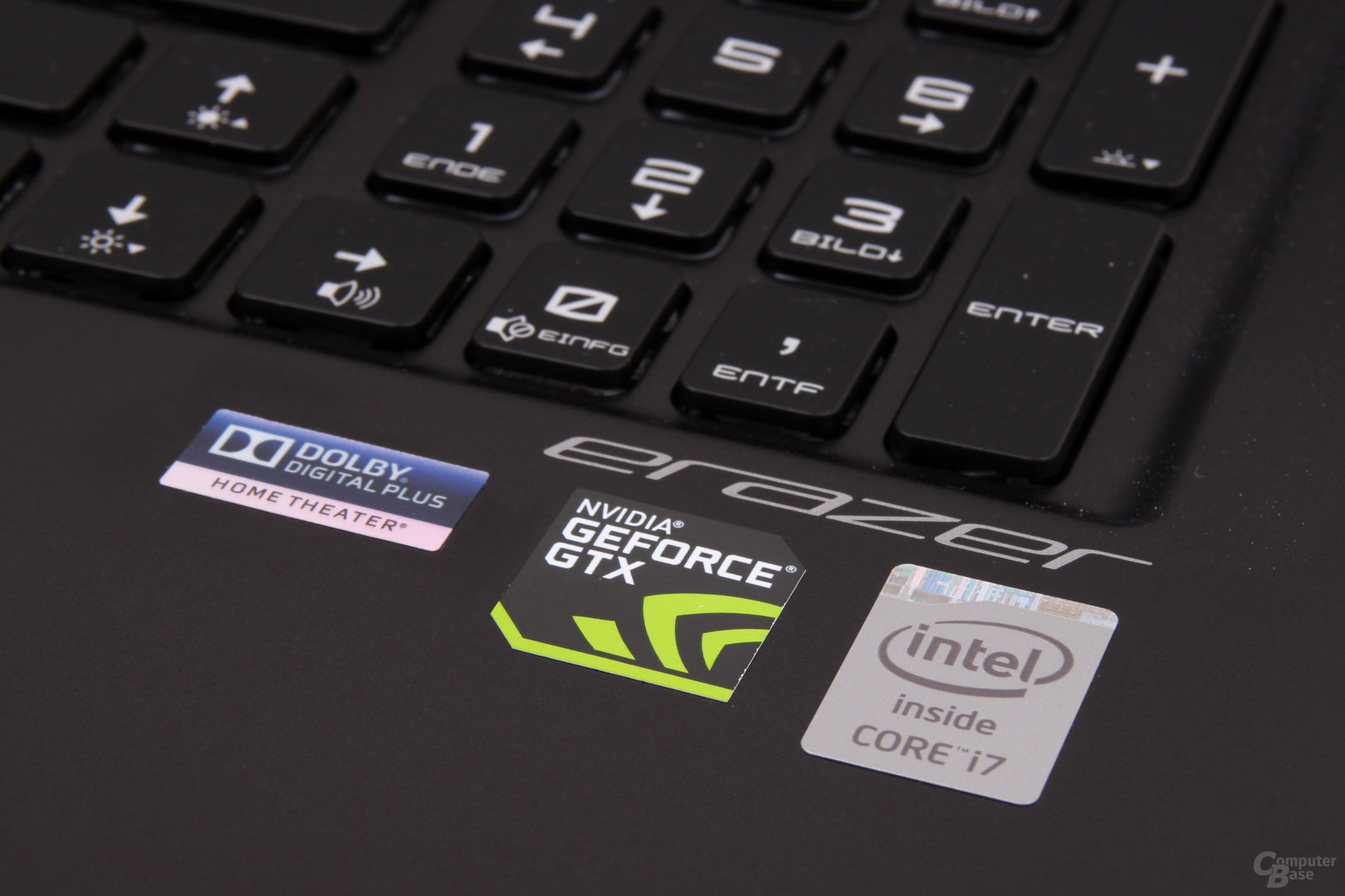 Intel Core i7-4700HQ und Nvidia GTX 765M sorgen für Antrieb