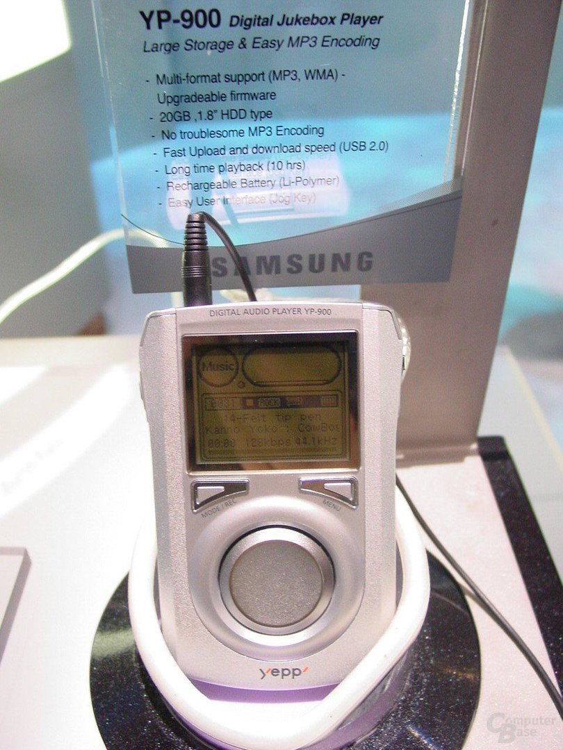 Samsung YP-900