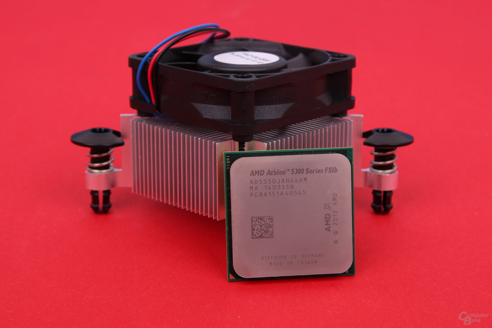 AMD Athlon 5350 mit Kühler