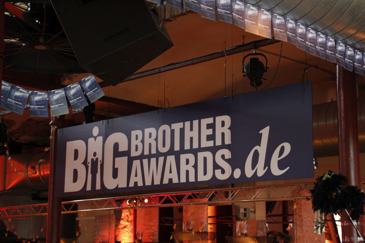 Big Brother Award Geht An Bundeskanzleramt Computerbase