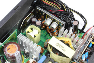 Antec TruePower Classic TP-550C: Sekundärseite im Detail