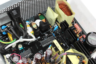 BitFenix Fury 550 Watt - Eingangsfilterung im Detail