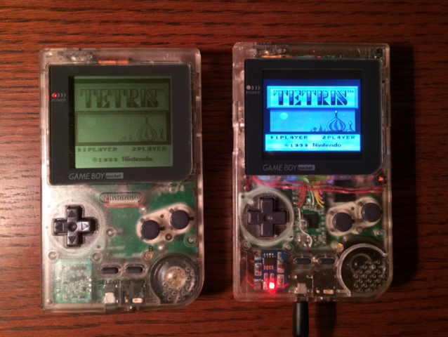 Der Pi Pocket im Gewand des Game Boy Pocket