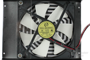 Super Flower Leadex Platinum 1000W – Lüfter