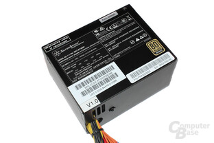 SilverStone Strider Series 300W SST-ST30SF – Deckel mit Datenblatt