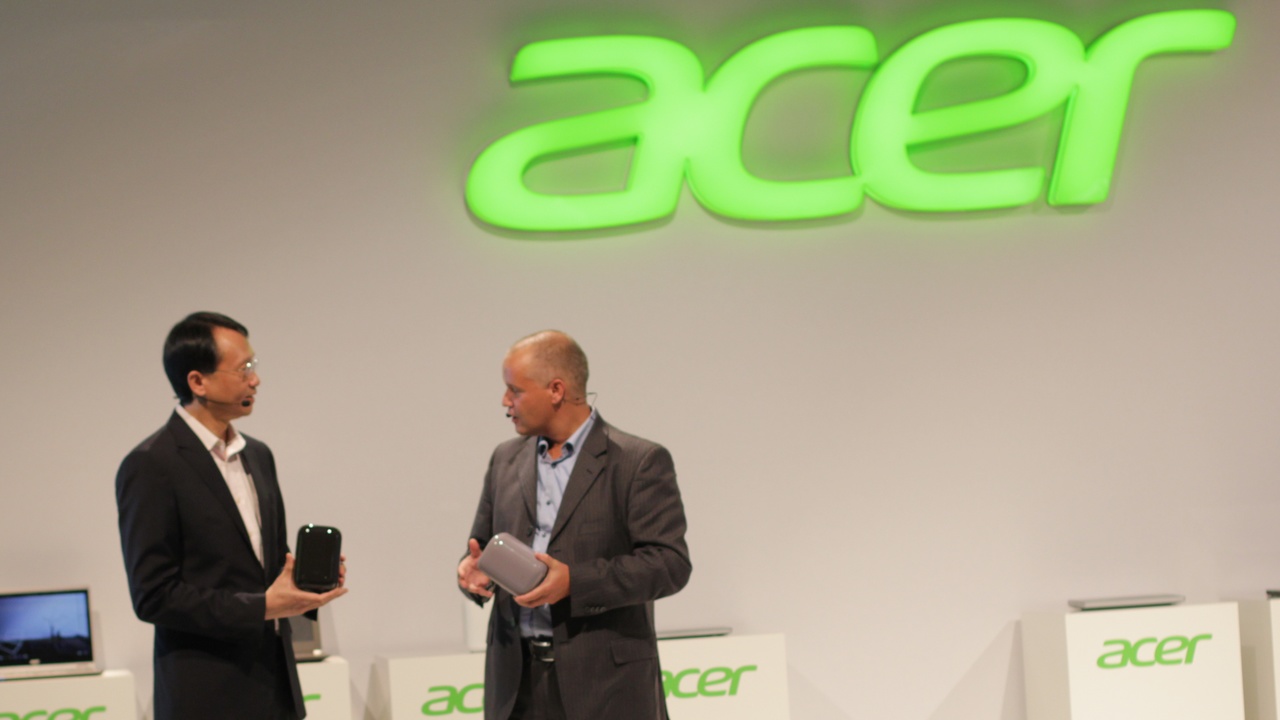 Acer Revo One: Kleiner „Mülleimer-PC“ mit bis zu 6 TB Speicherplatz
