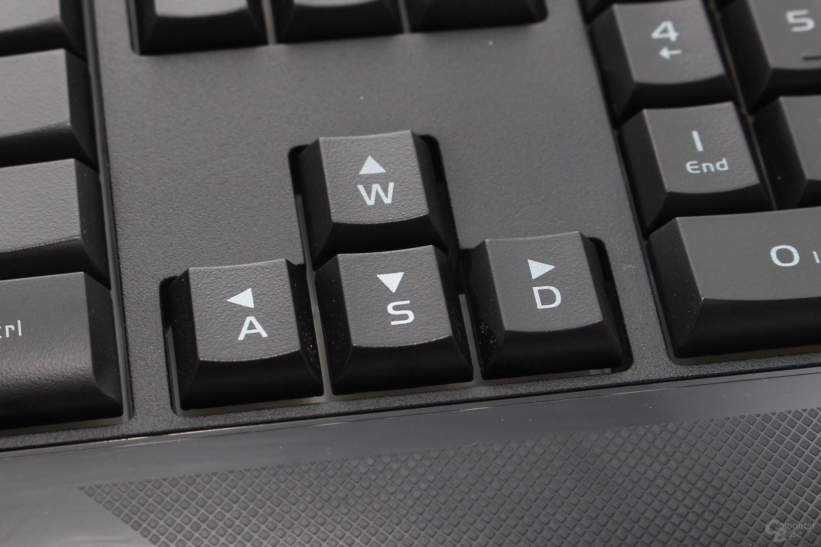 Die Funktion von „WASD“ und den Pfeiltasten kann vertauscht werden