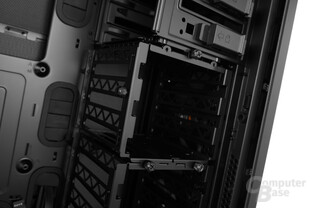 be quiet! Silent Base 800 – Festplattenkäfig geöffnet