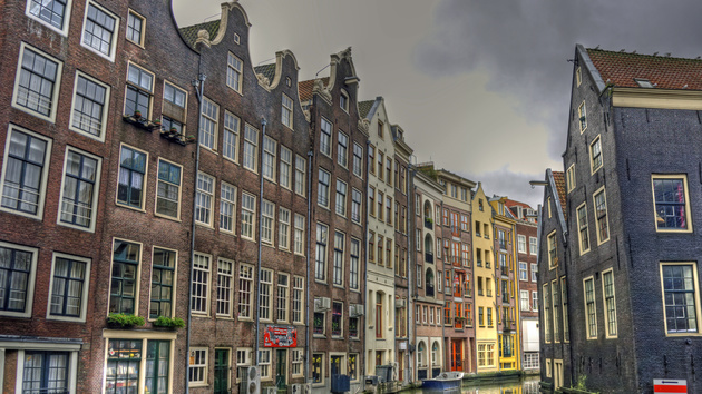Amazon: Mit Kindle und E-Books in die Niederlande