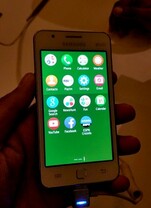 Samsung Tizen Z1 – das Display