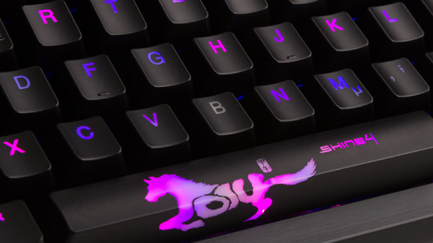 Ducky Shine 4: Mehr Farben und größere Tasterauswahl für 180 Euro