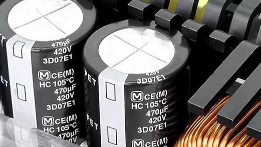 ToughPower Platinum: Mehr Effizienz und viele Anschlüsse für Grafikkarten