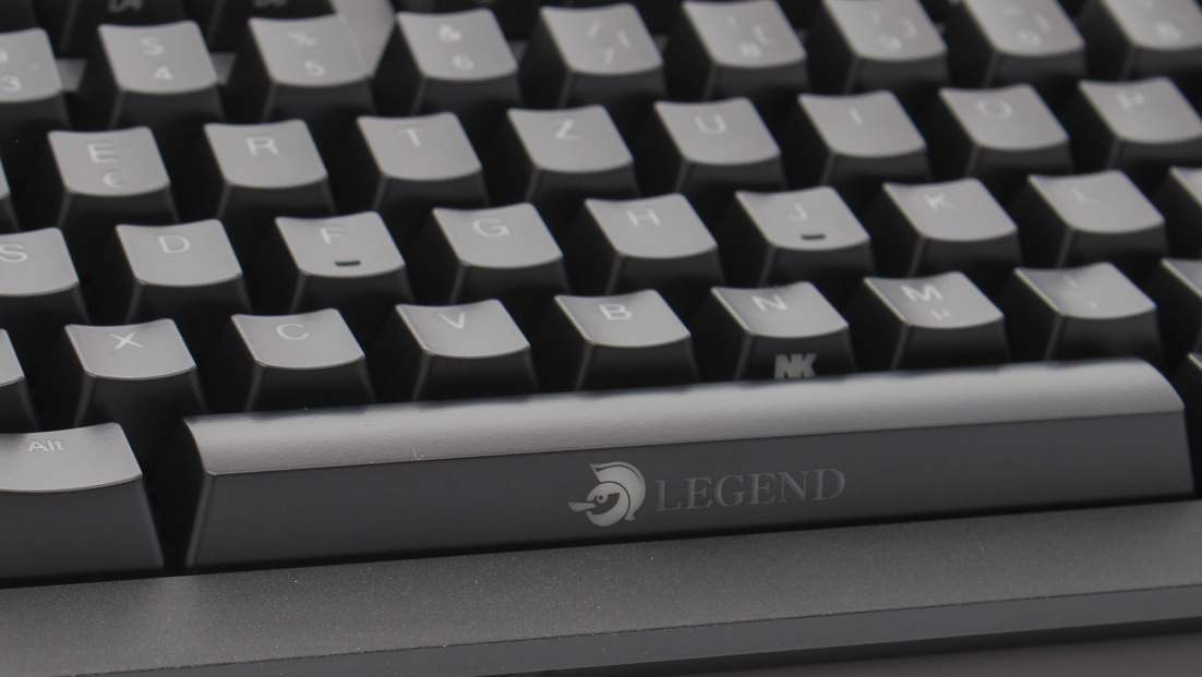 Ducky Legend im Test: Schlichte Konkurrenz für Das Keyboard 4