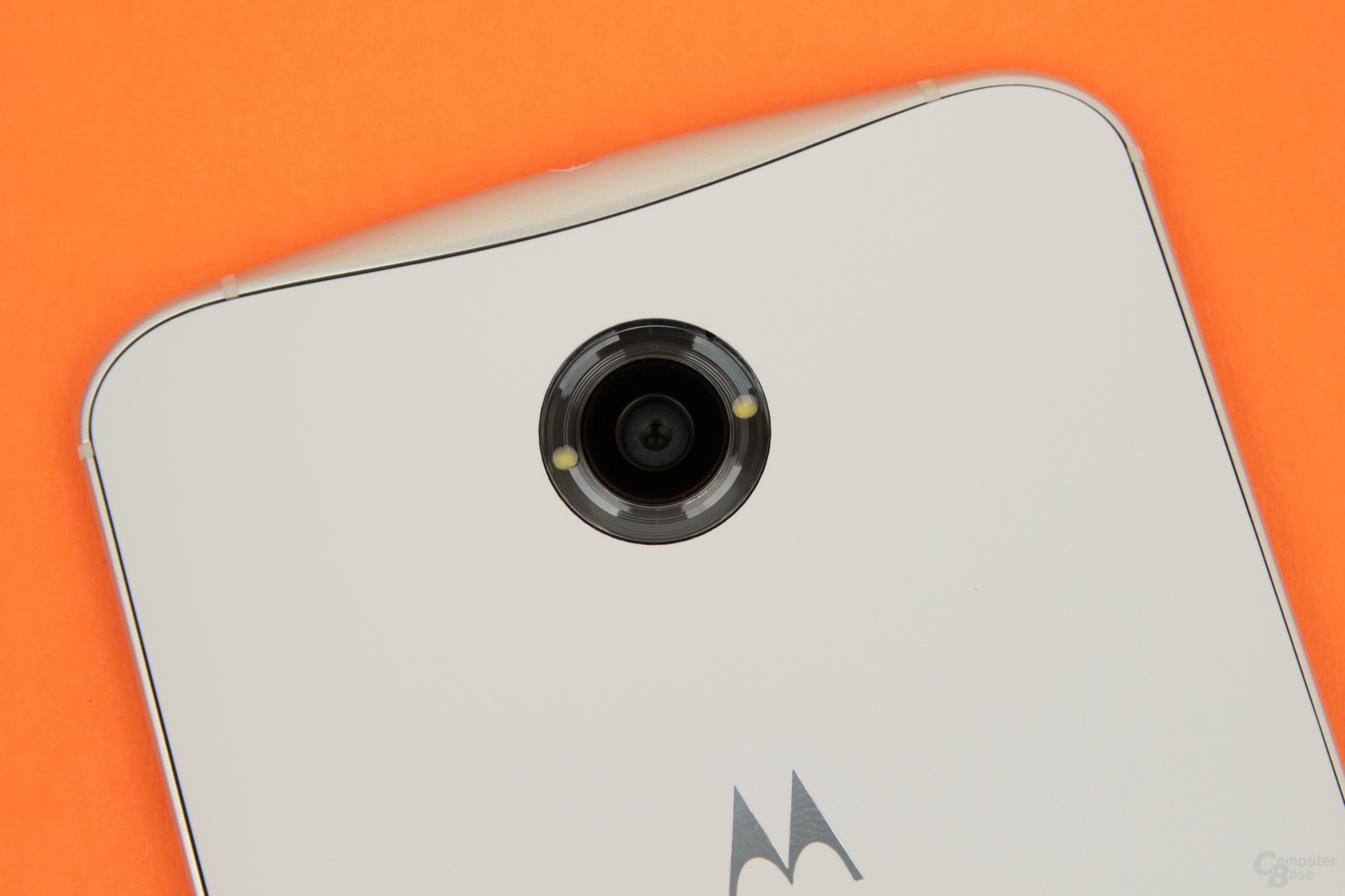 Google Nexus 6: Jetzt mit 13-Megapixel-Kamera und Dual-LED-Blitz in Ringanordnung