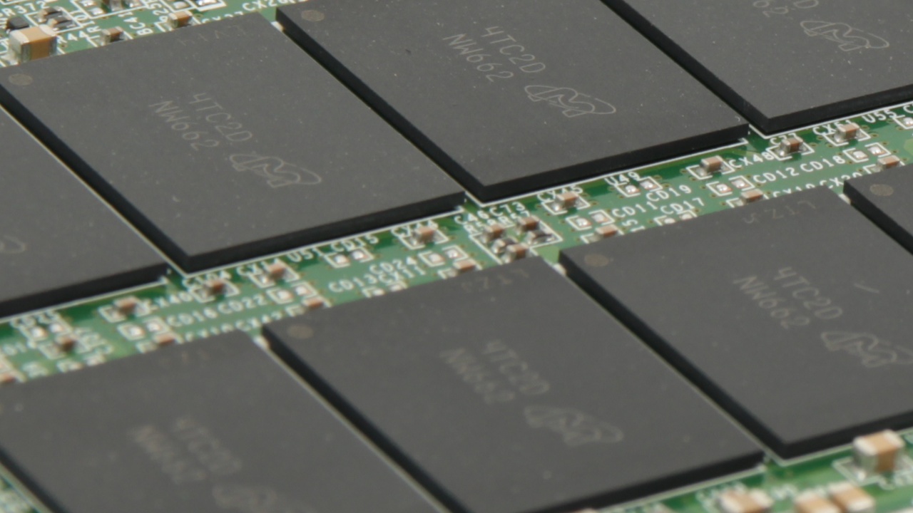 Fixstars SSD-3000M: Erste SATA-SSD mit 3 Terabyte auf 2,5 Zoll