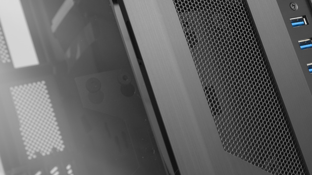 Lian Li PC-O6S im Test: Innovatives Luxusgehäuse mit Hartglasseitenteil