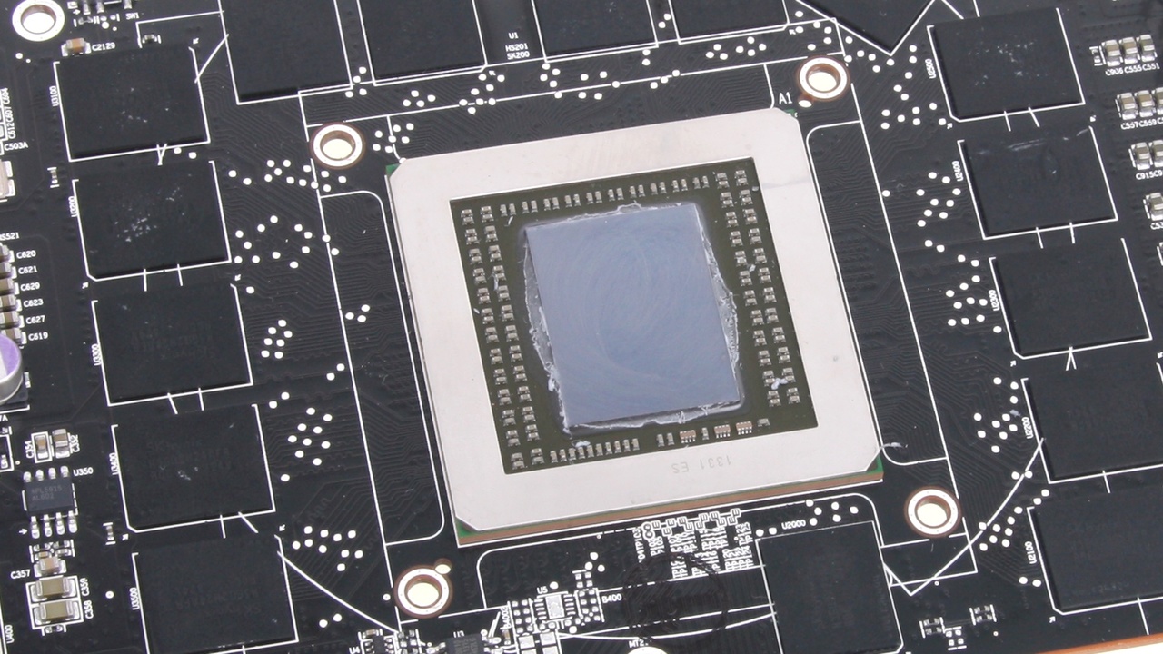 AMD Radeon R9: XFX R9 370 mit Starttermin Anfang April