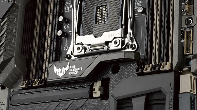 Asus Sabertooth X99: 400-Euro-Mainboard mit Rüstung, USB 3.1 und App