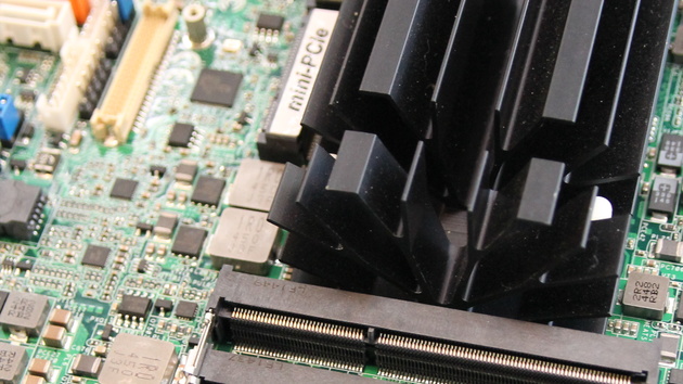 Intel-SoCs: Erste Mini-ITX-Platinen mit Braswell von MSI und ASRock