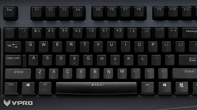 Vpro V800: Gelbe Taster, weiße LEDs und Makrotasten
