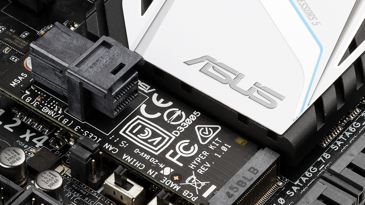 Mainboards: Asus ist mit BIOS und Adapter für NVMe-SSDs gerüstet