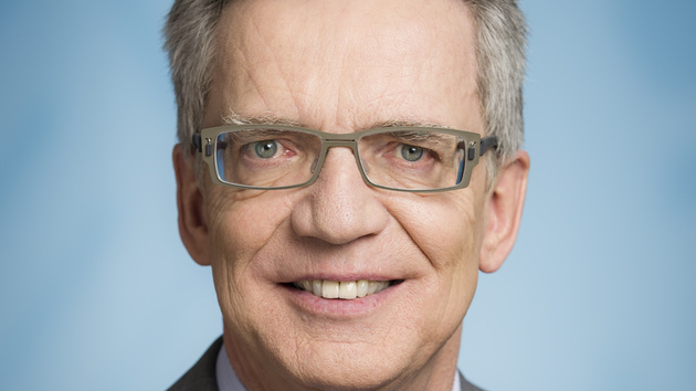 Vorratsdatenspeicherung: Innenminister de Maizière sieht Klagen gelassen entgegen