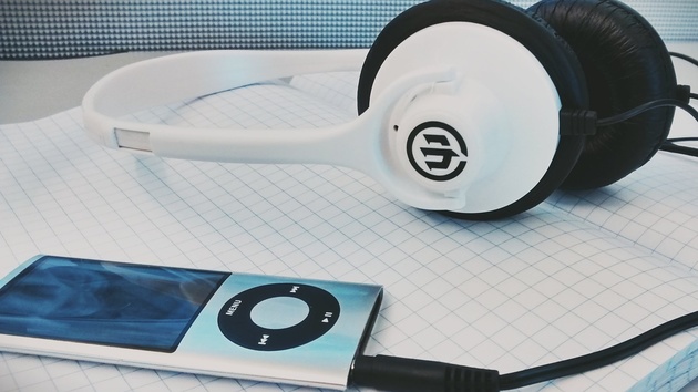 Rdio Select: Musikstreaming und 25 Downloads für 4 US-Dollar