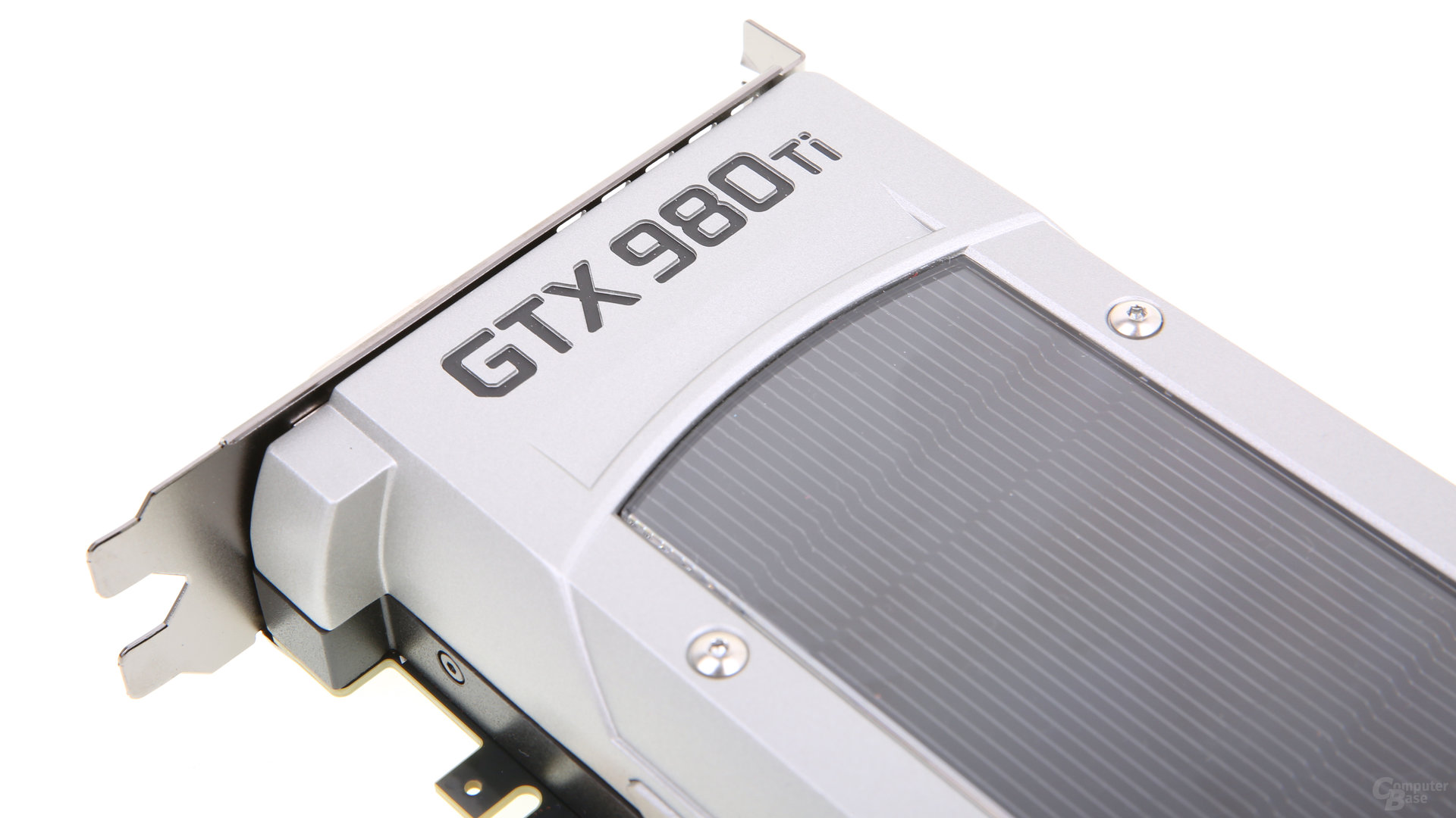 GeForce GTX 980 Ti - Schriftzug