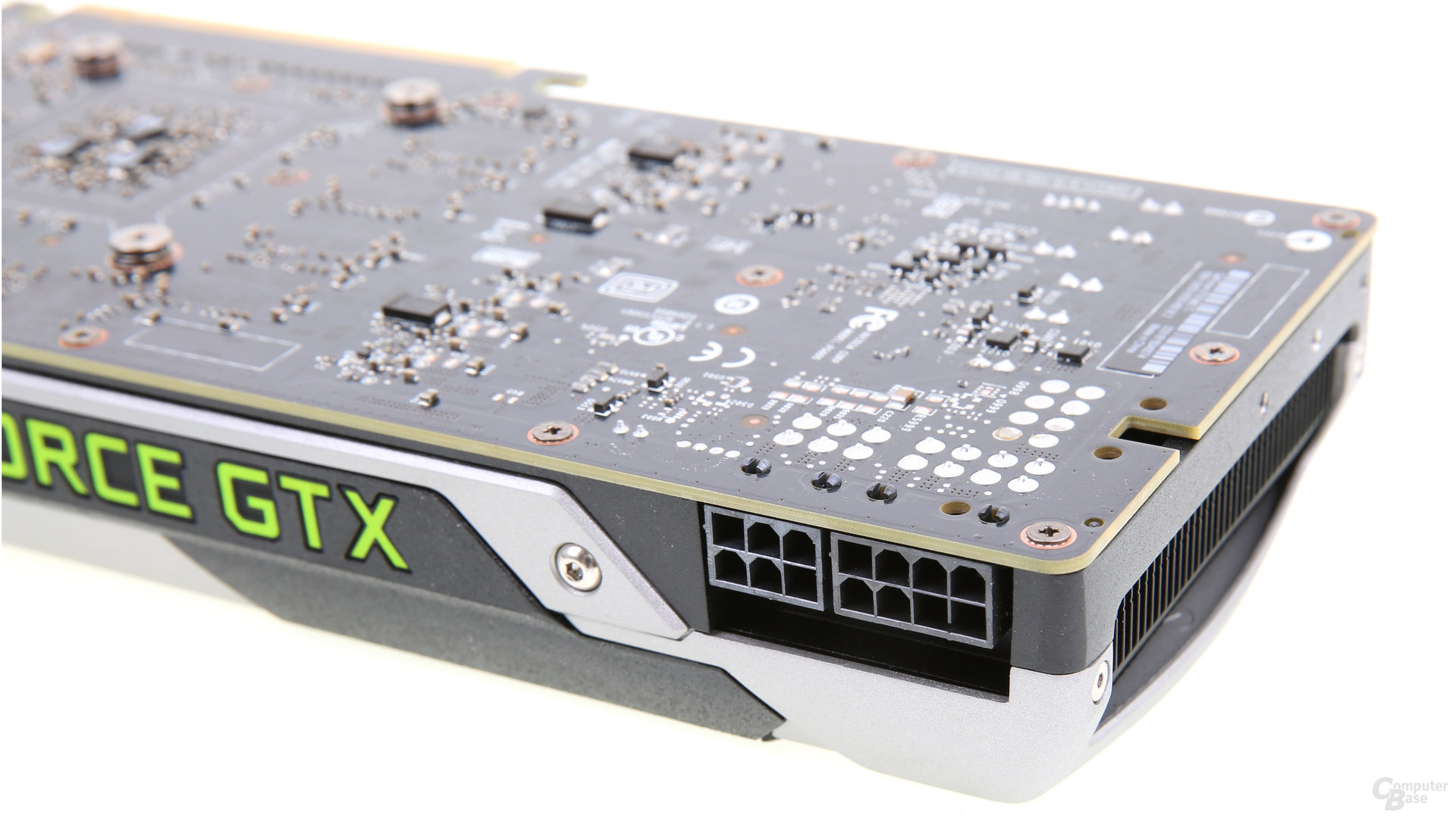 GeForce GTX 980 Ti - Stromanschlüsse