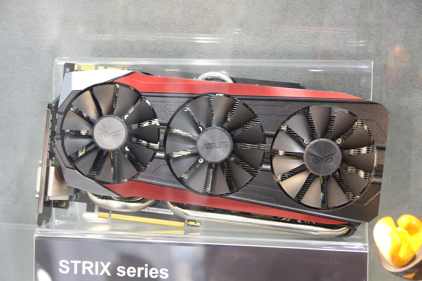 Asus GeForce GTX 980 Ti Strix