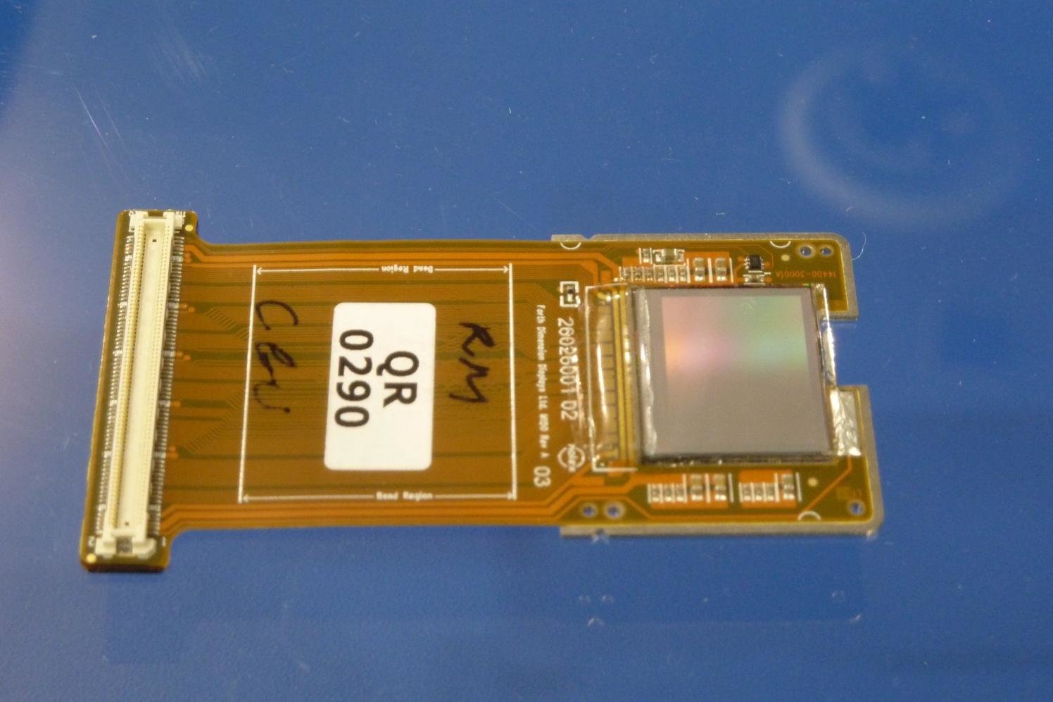 Mikrodisplay mit LCoS-Chip von Kopin