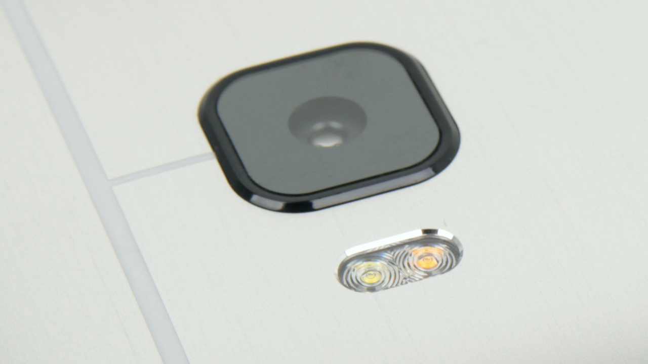 One M9: HTC verbessert Kamera, Akkulaufzeit und Aufladen