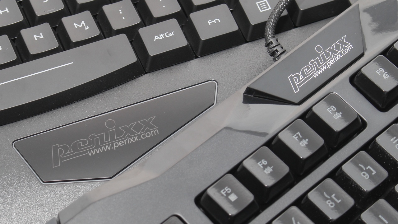 Perixx PX-1800 & PX-2000 im Test: Dem Tastatur-Geheimtipp auf die Tasten geschaut