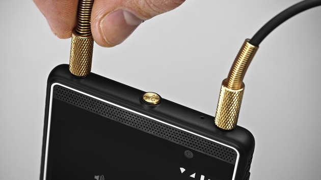 Marshall London: Smartphone mit zwei Audio-Ausgängen und Fokus auf Musik