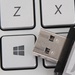 Windows 10: Microsoft bestätigt Vertrieb auf USB-Sticks