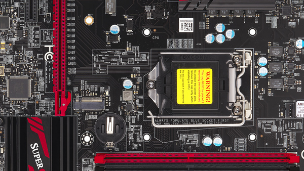 Supermicro: Ein Sprung ins Haifischbecken mit Z170-Gaming-Mainboards