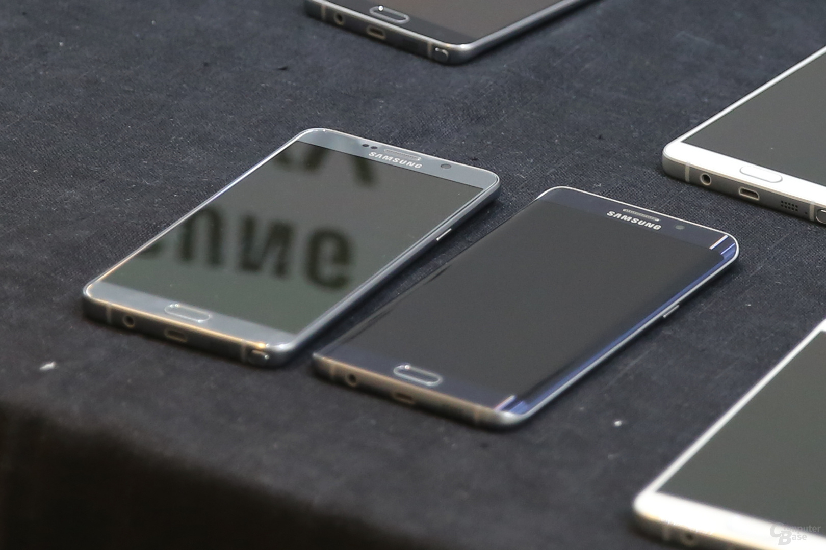 Galaxy Note 5 neben Galaxy S6 edge+