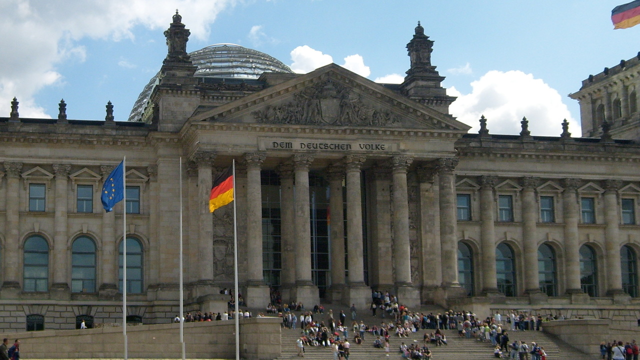 Hacker-Angriff: Bundestag schaltet IT-Systeme für einige Tage ab