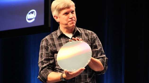 IDF 2015: Wo SSDs schwächeln, soll Intels 3D XPoint punkten