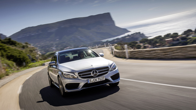 Mercedes-Benz: Engere Zusammenarbeit mit Apple und Google vorstellbar