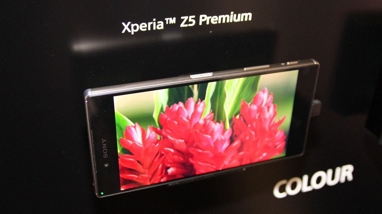 Xperia Z5 Premium: UHD-Smartphone skaliert Android nur hoch